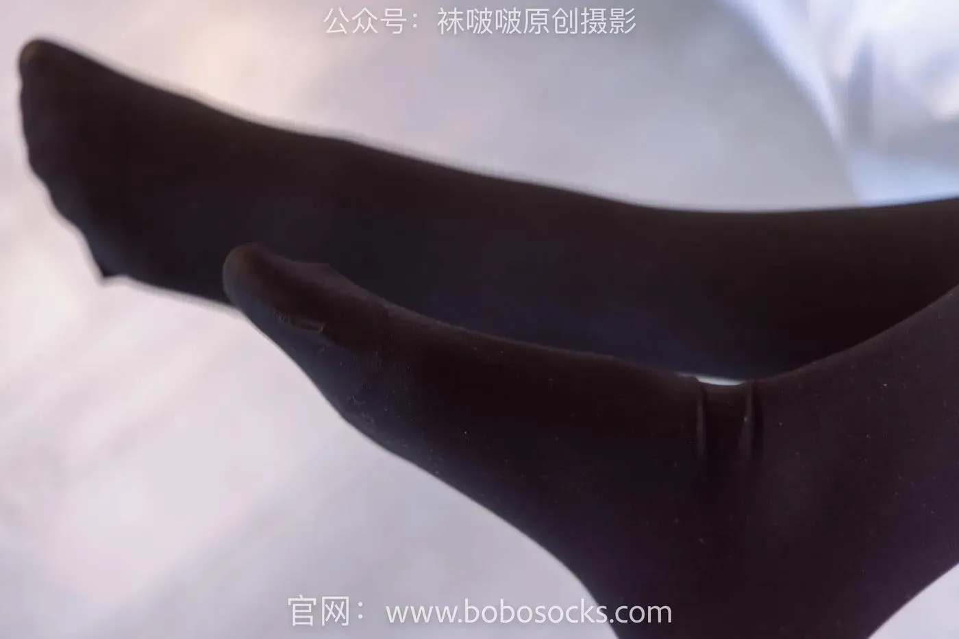 [BoBoSocks袜啵啵]NO.130 稚予-两双穿脏篮球鞋、厚黑丝 [145P]插图1